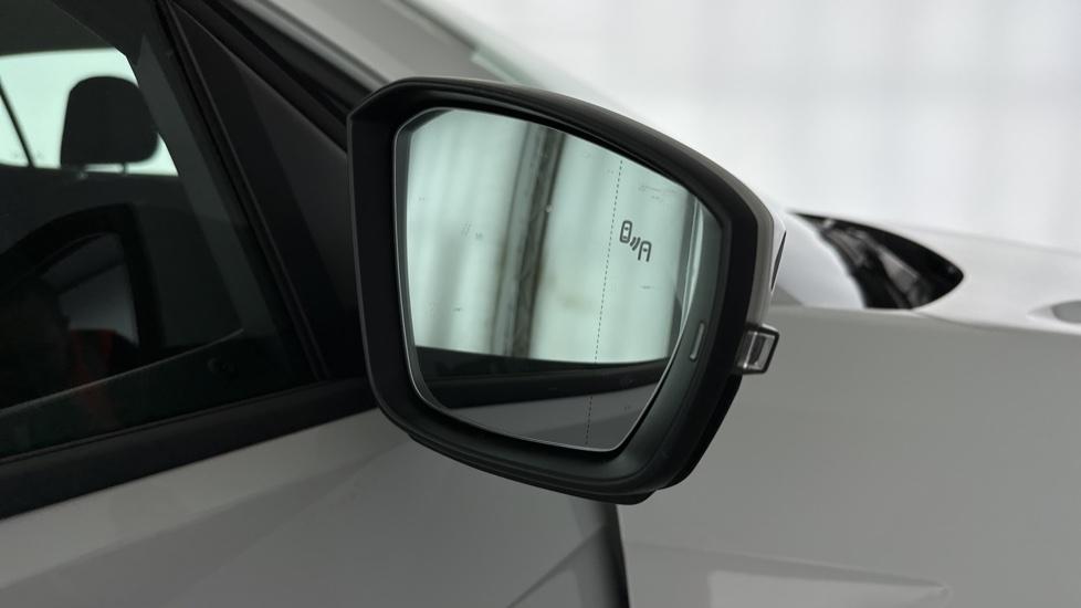 Blind Spot Monitoring System 