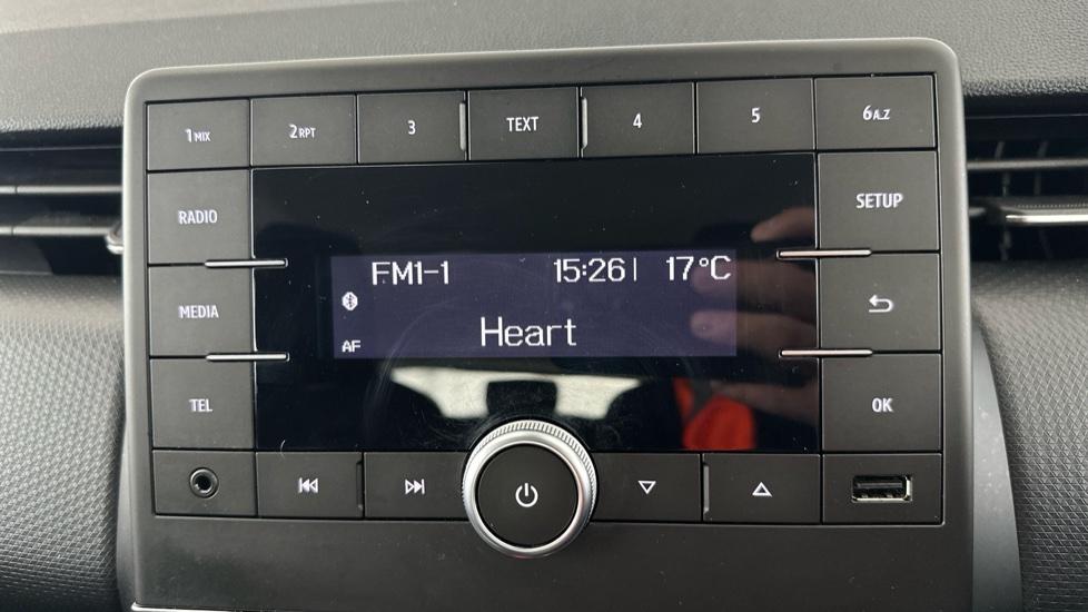 FM radio 