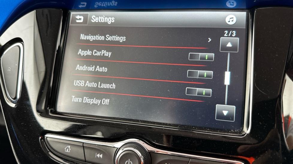 Apple Car Play