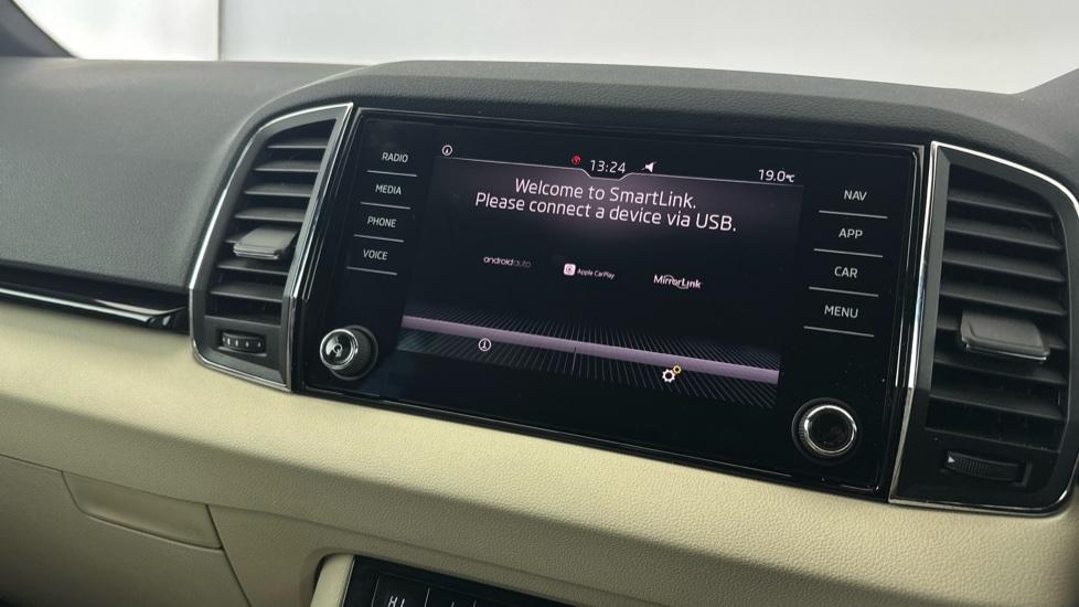 Apple Car Play