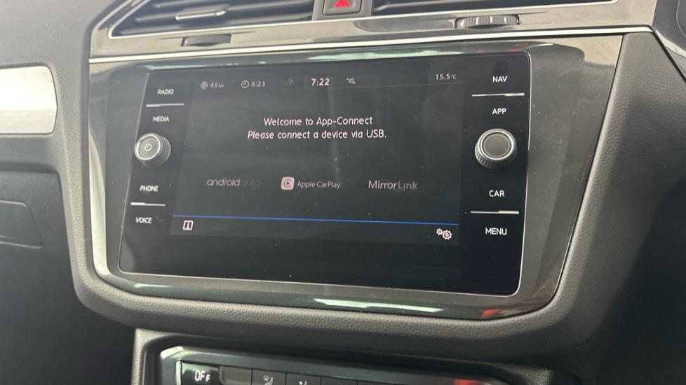 Apple Car Play