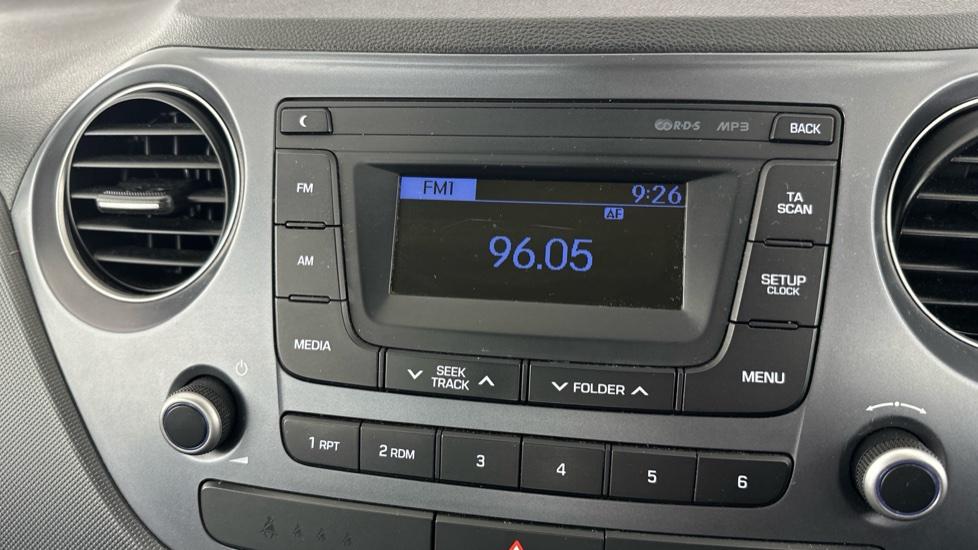 FM radio 