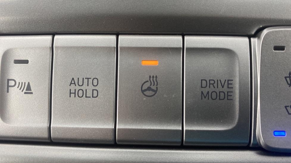 Heated steering wheel 