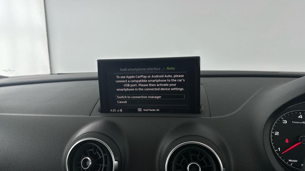 Apple Car Play