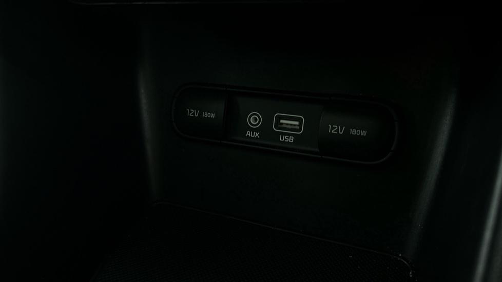 USB / AUX