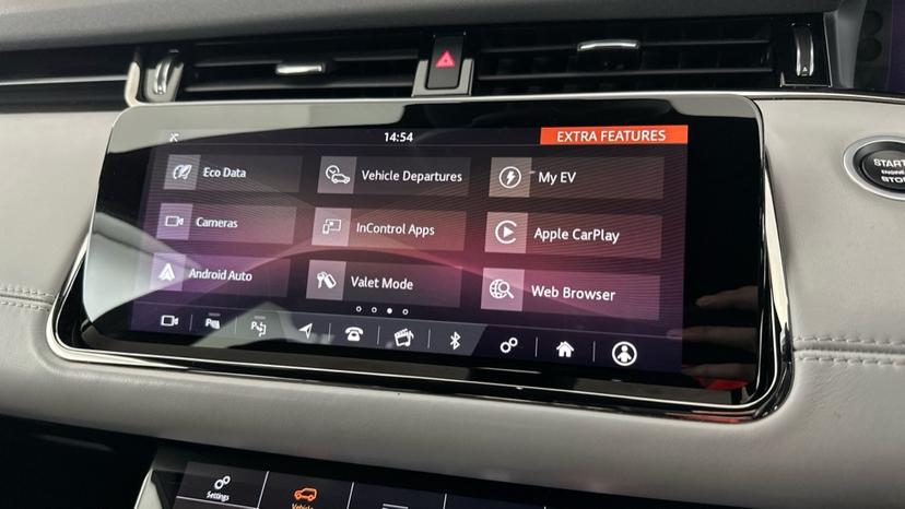 Apple CarPlay / Android Auto 