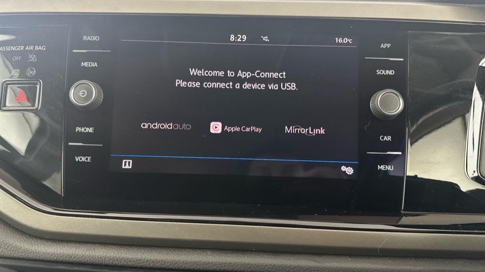 Apple Car Play