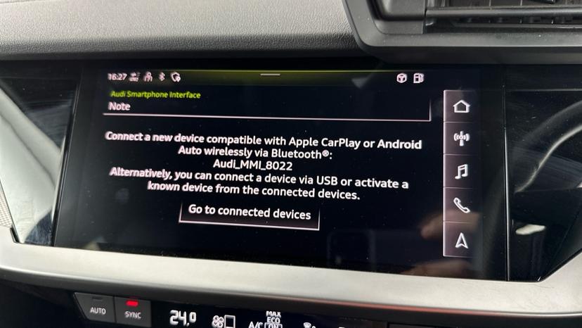 Apple Car Play & Android Auto