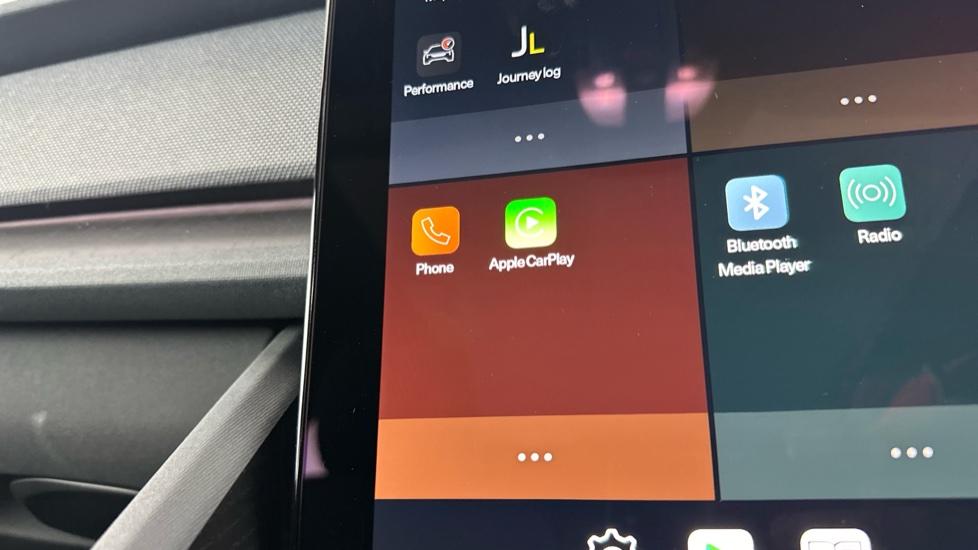 Apple Car Play