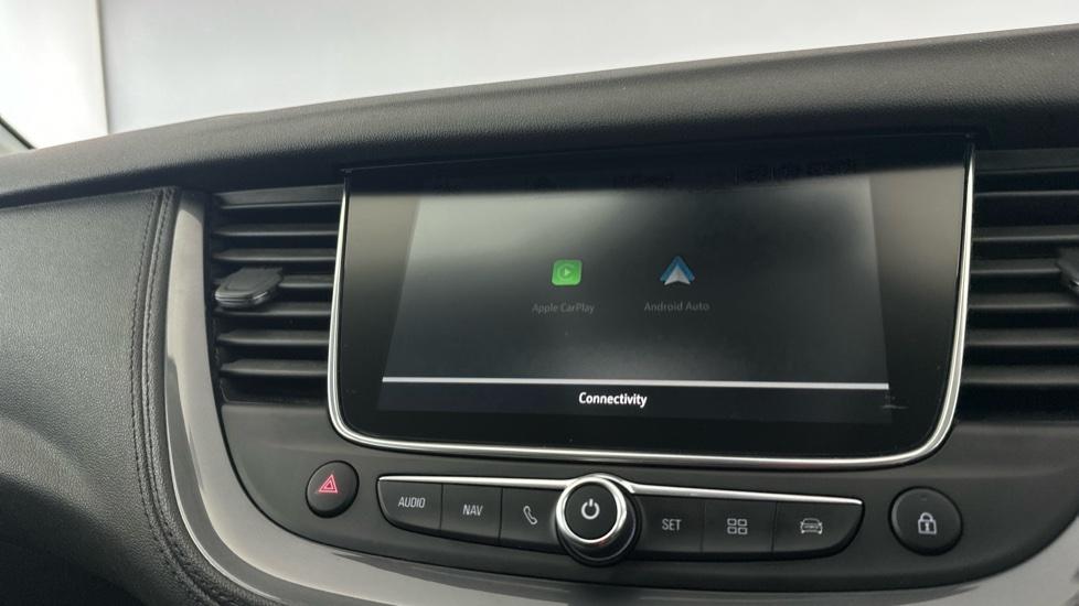 Apple Car Play