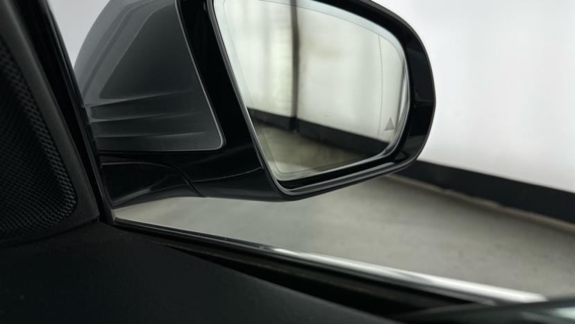 blind spot monitoring 