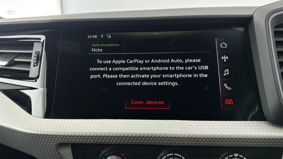 Apple Car Play