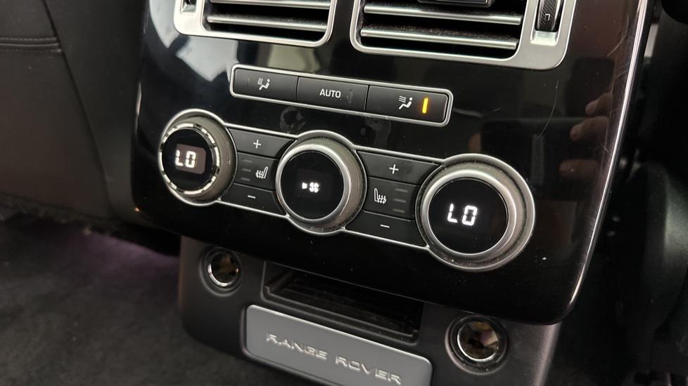 Rear dual climate control