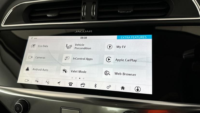 Apple Car Play & Android Auto