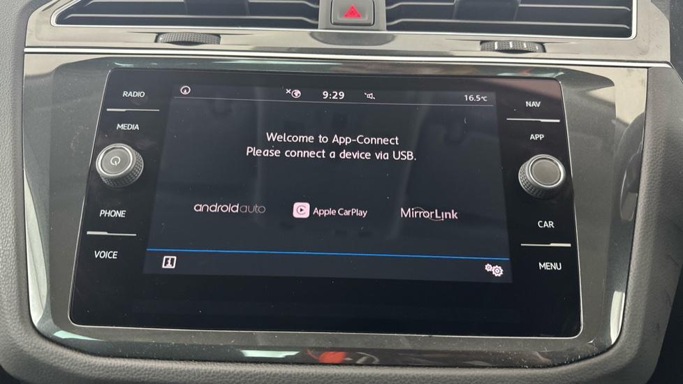 Apple Car Play