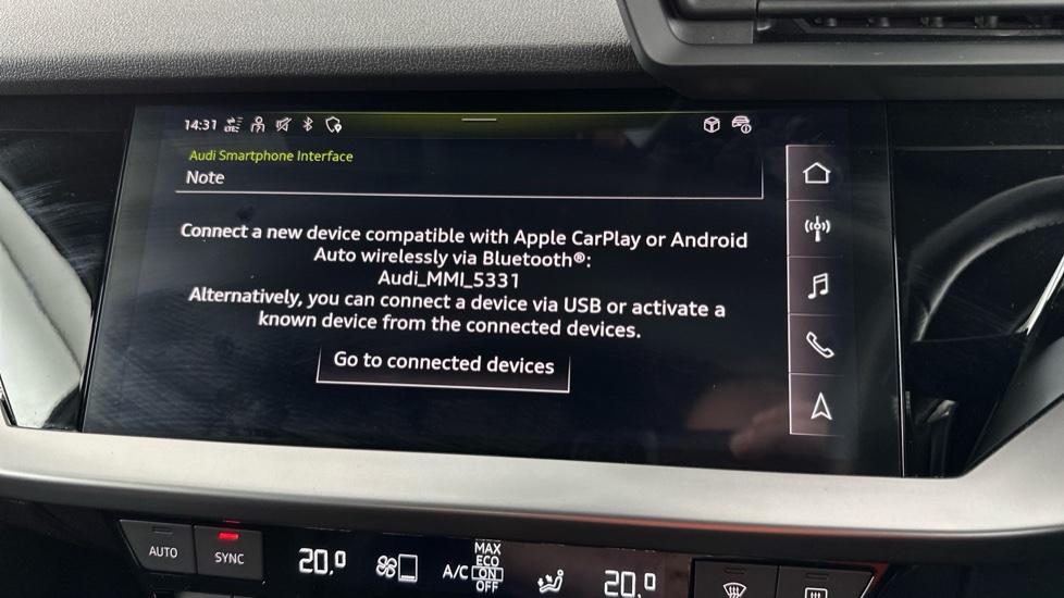 Apple Car Play & Android Auto