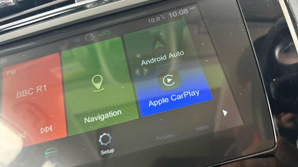 Apple Car Play