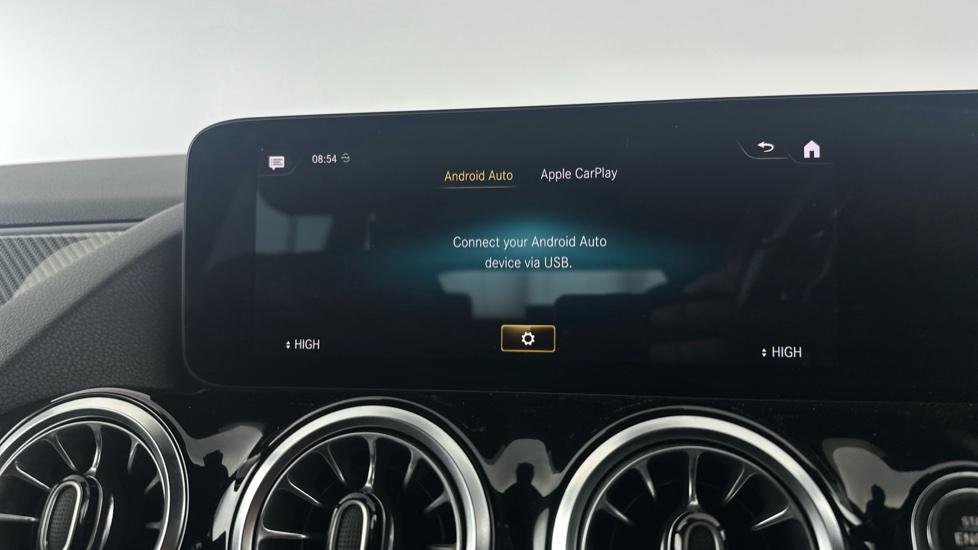 Apple Car Play