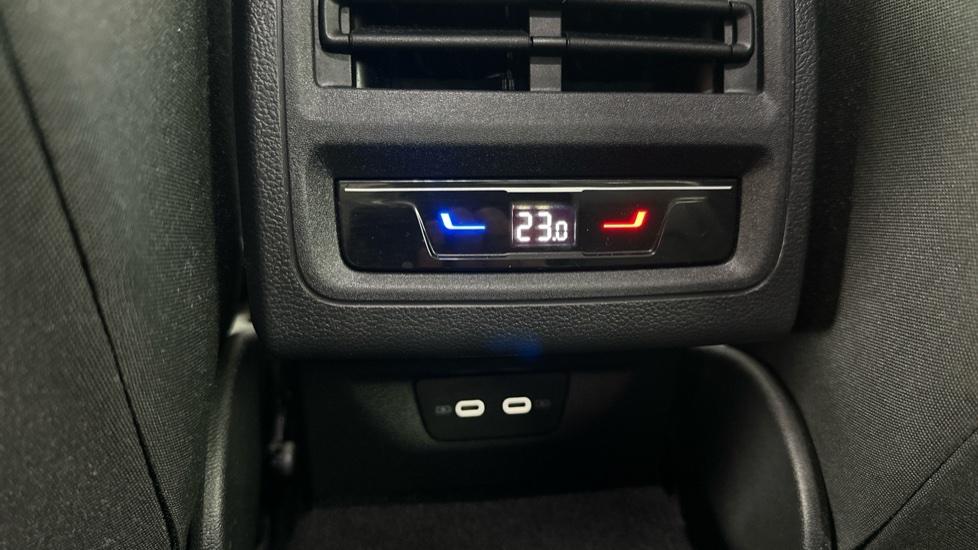 Rear Climate Control