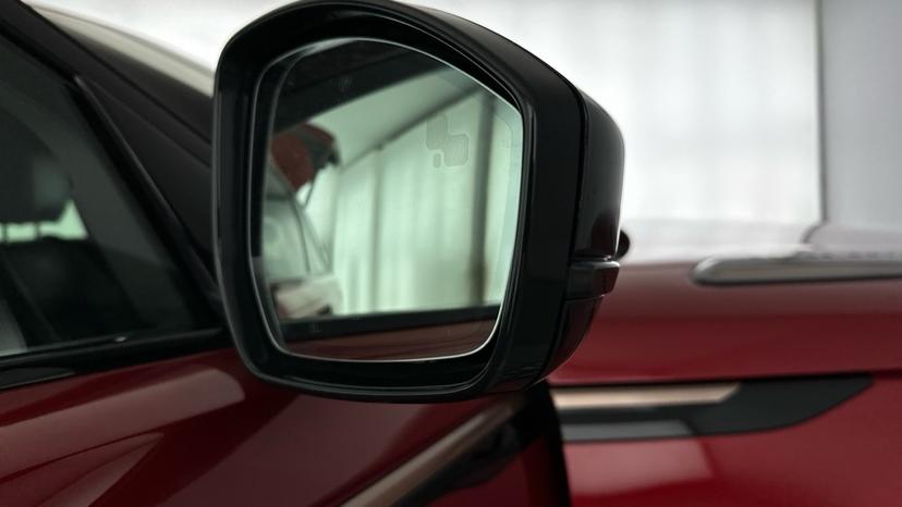 Blind spot monitoring system 