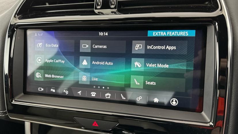 Apple CarPlay / Android Auto 