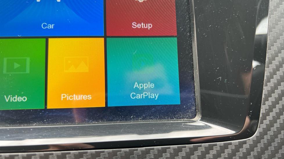 Apple Car Play