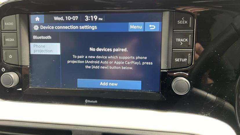 Apple Car Play & Android Auto