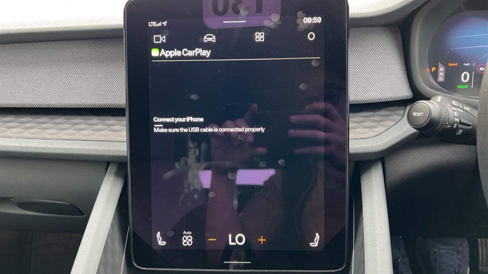 Apple Car Play