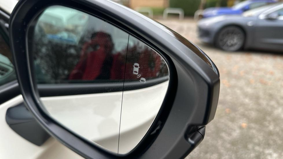 Blind Spot Indicator 