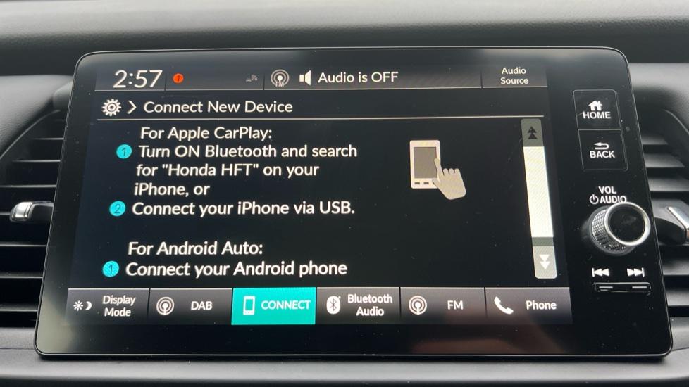 Apple Car Play & Android Auto