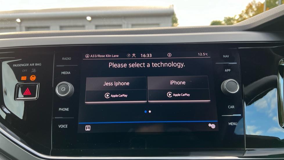 Apple Car Play