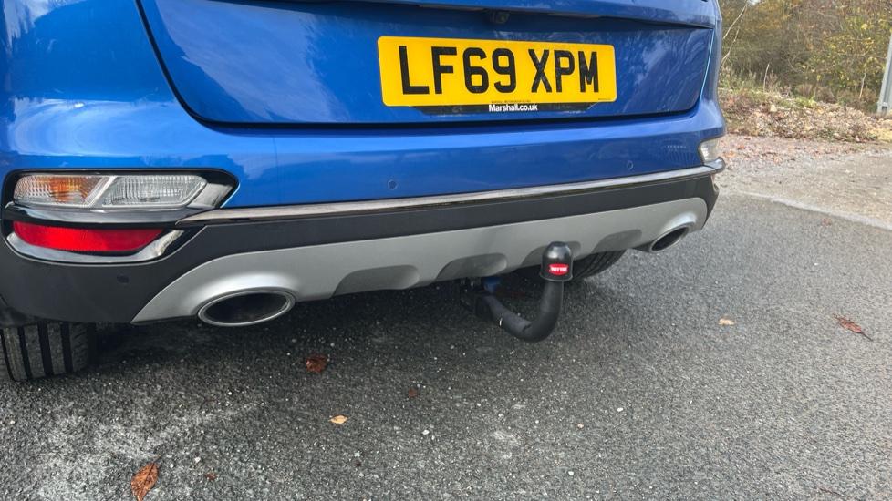 Twin port exhaust 