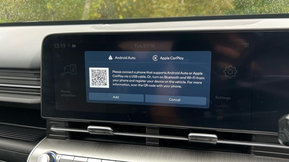 Apple Car Play & Android Auto