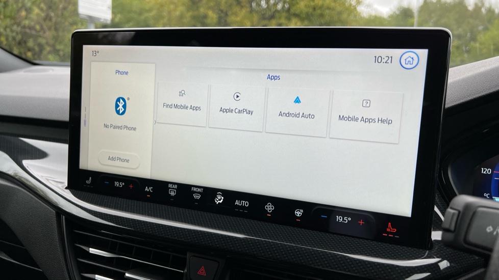 Apple Car Play & Android Auto