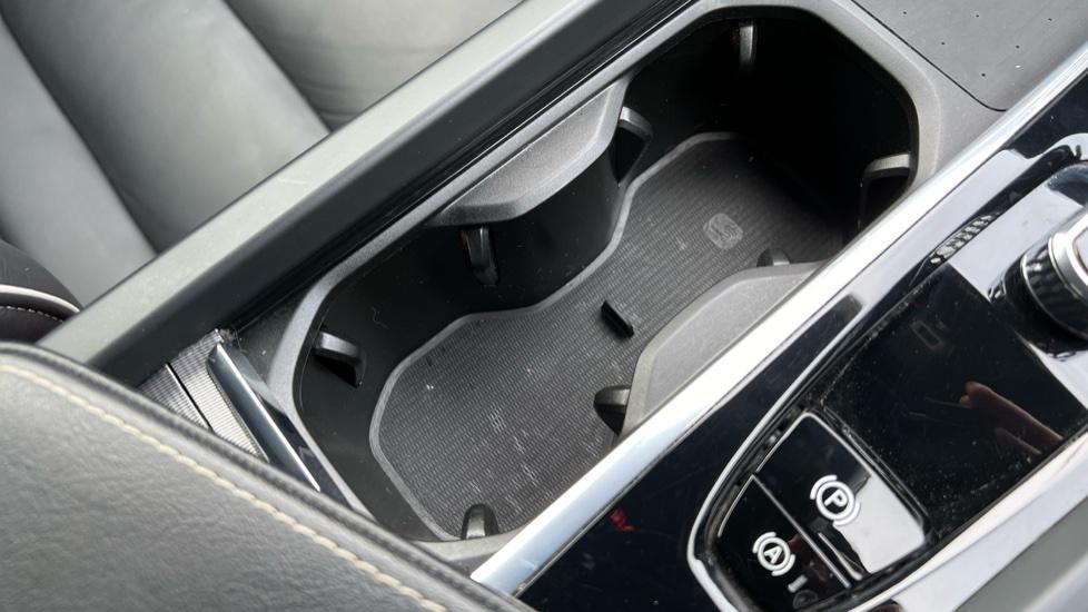 Cup Holders 