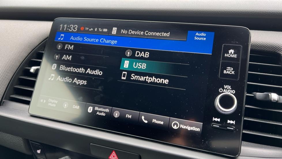 Apple Car Play & Android Auto