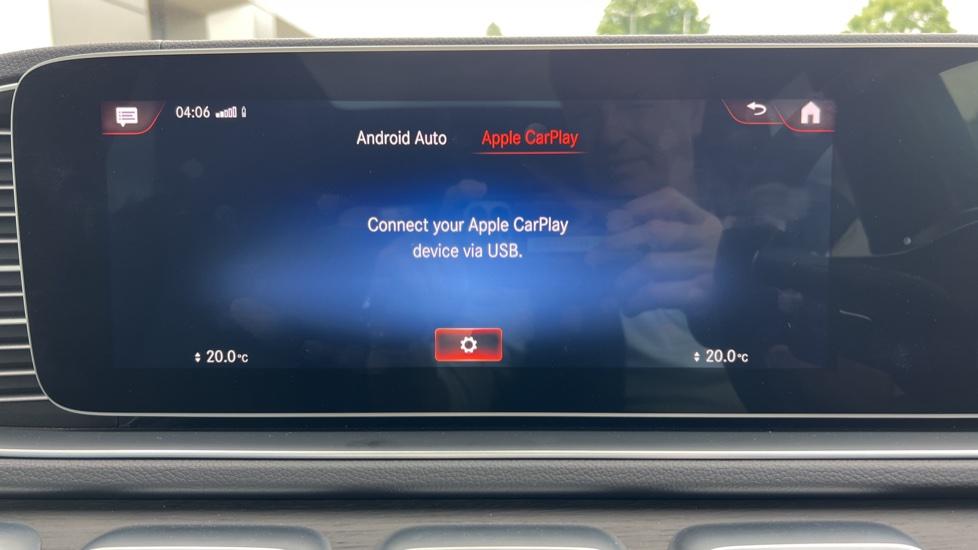 Apple Car Play & Android Auto