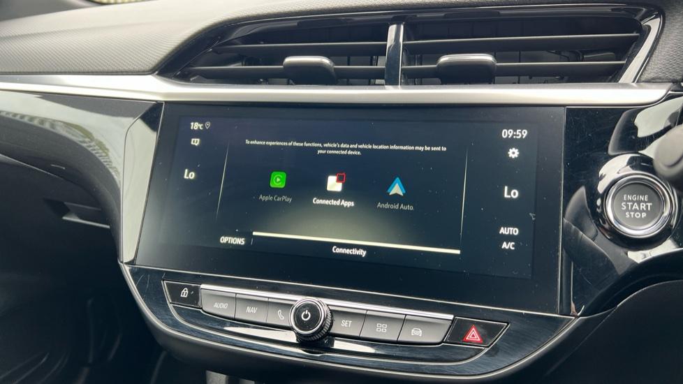 Apple Car Play & Android Auto