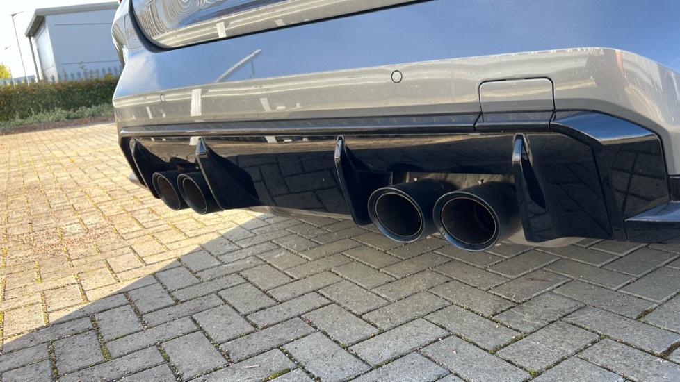 Performance exhaust system 