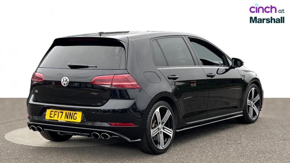 Used 2017 BLACK Volkswagen Golf 2.0 TSI 310 R 5dr 4MOTION DSG, 21,965 ...