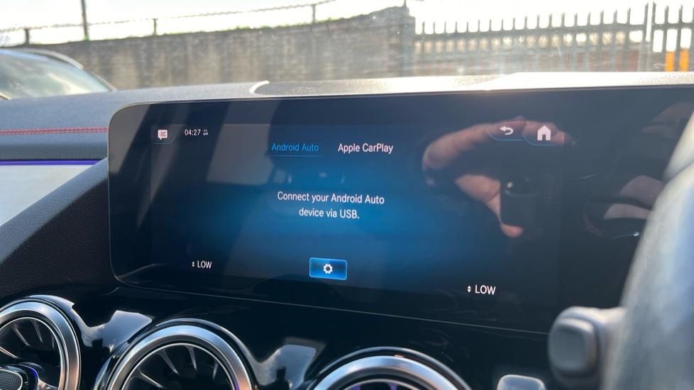 Apple Car Play