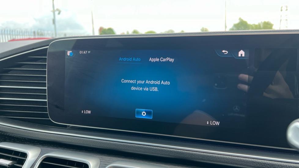 Apple Car Play