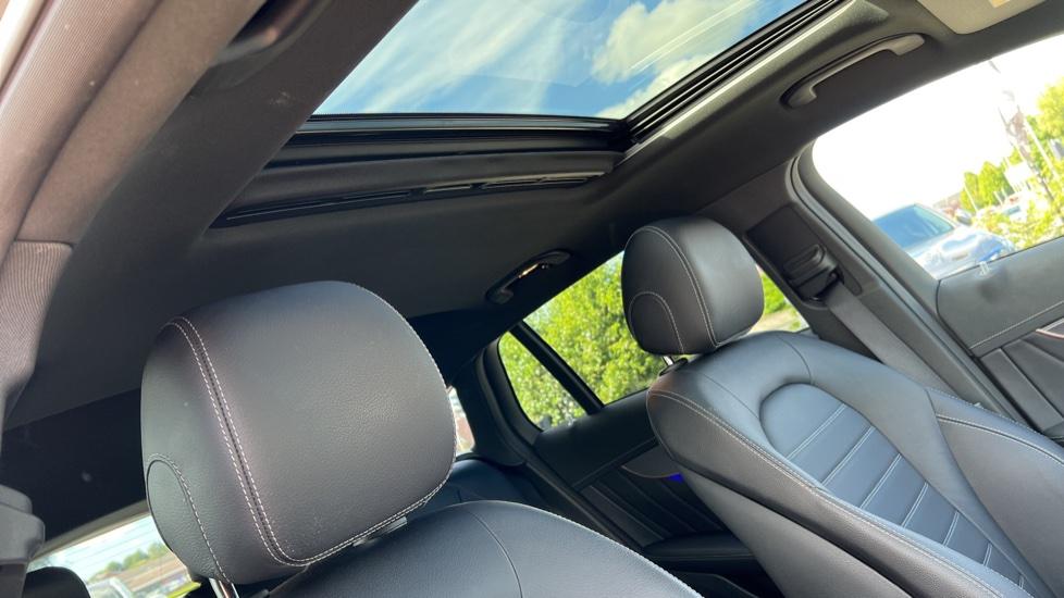 Panoramic Roof