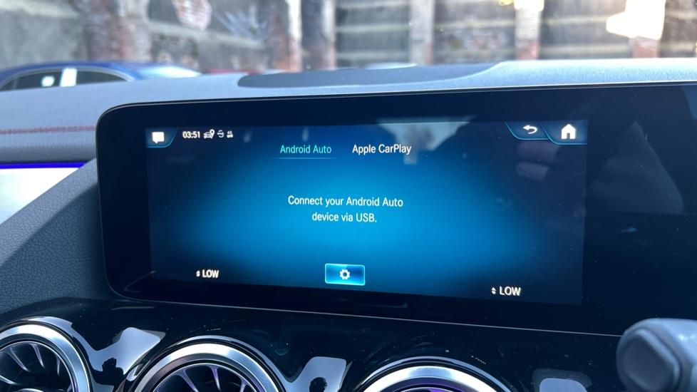 Apple Car Play