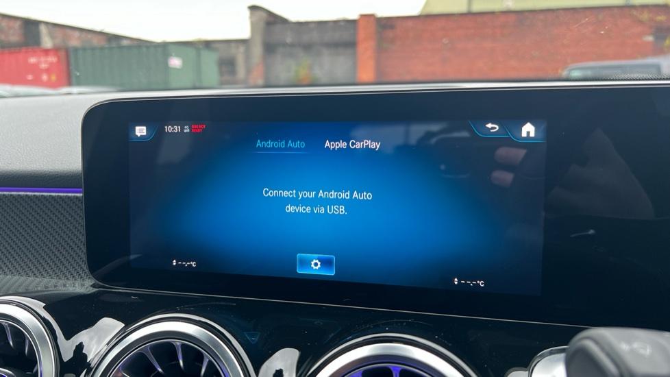 Apple Car Play