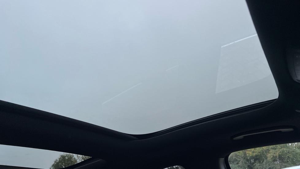 Panoramic Roof