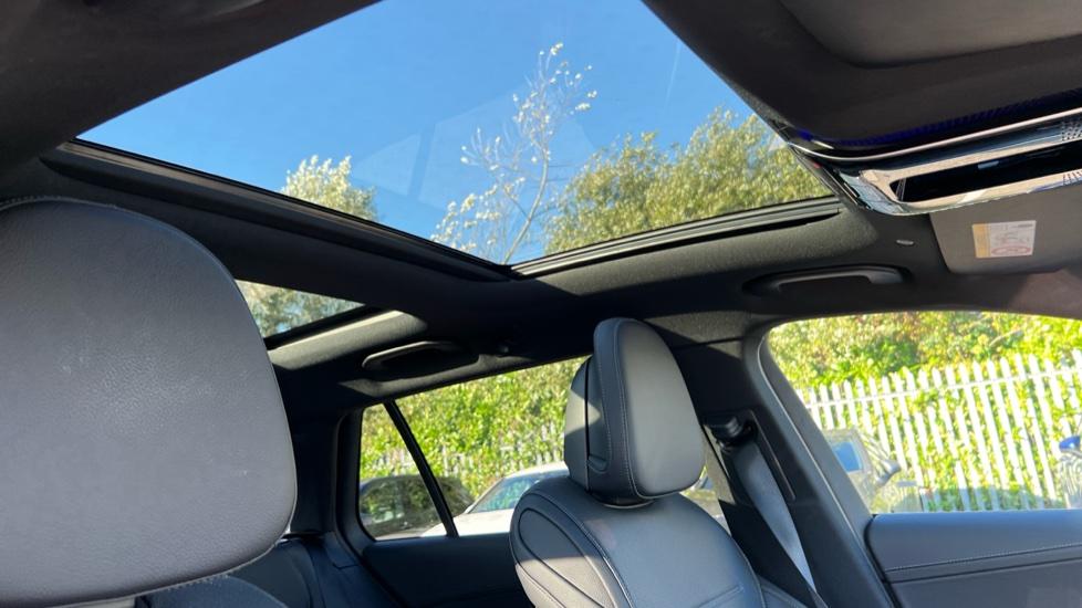 Panoramic Roof