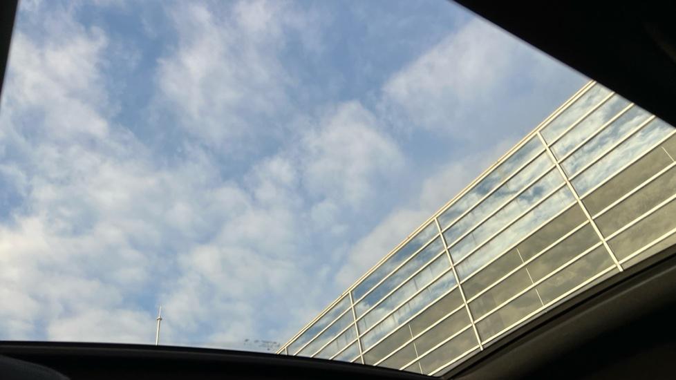 Panoramic Roof