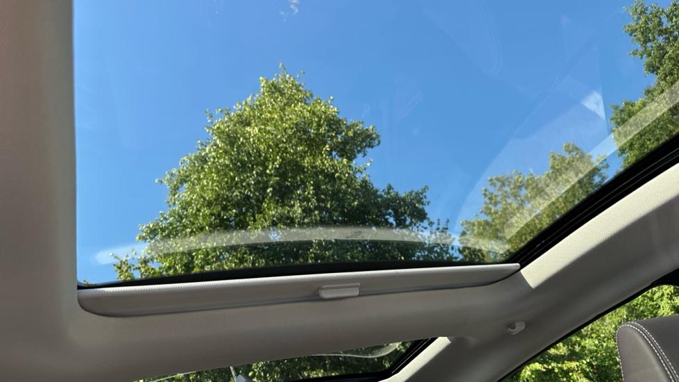 Panoramic Roof