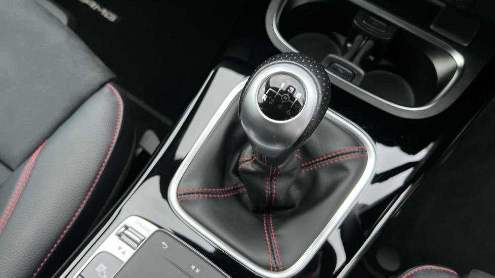 6 speed manual transmission 